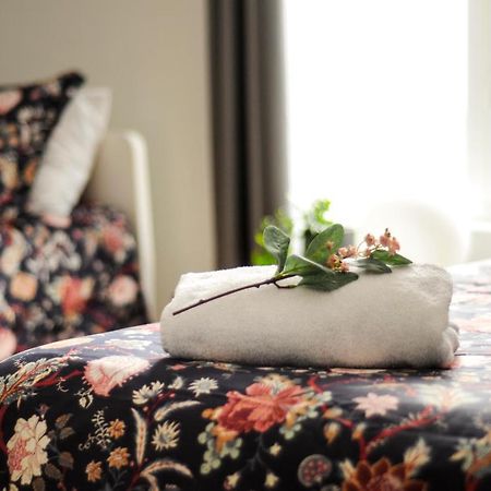 Le 1808 - Spacieux Avec Balcon - Nord De Quebec Apartman Kültér fotó