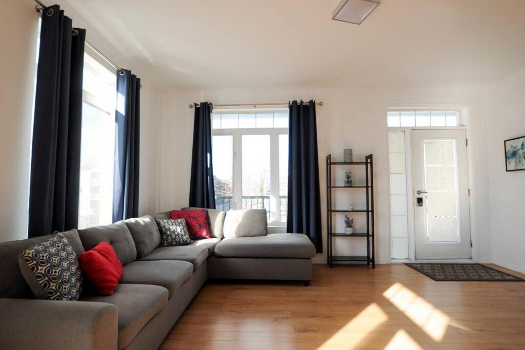 Le 1808 - Spacieux Avec Balcon - Nord De Quebec Apartman Kültér fotó