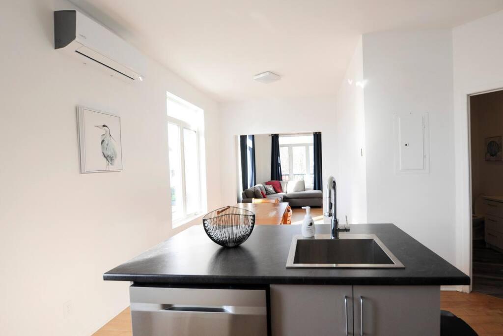 Le 1808 - Spacieux Avec Balcon - Nord De Quebec Apartman Kültér fotó